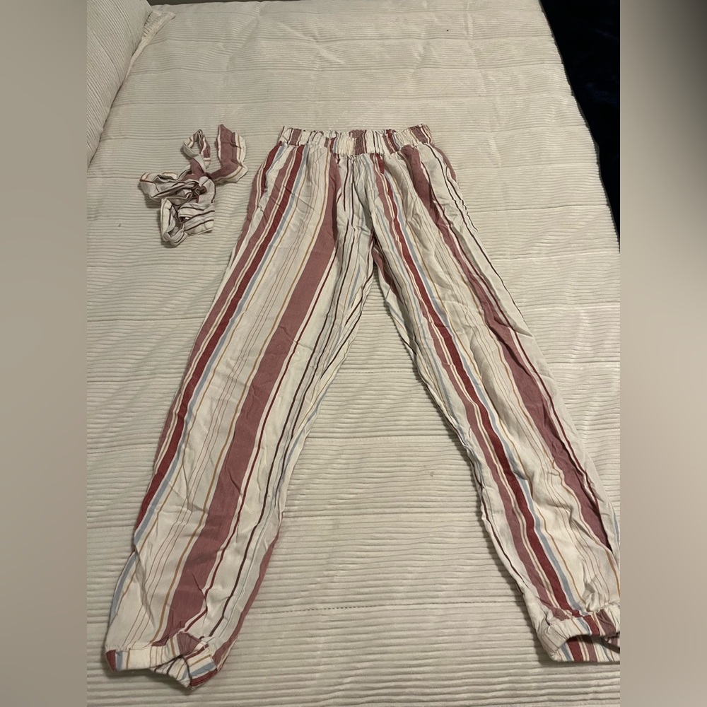 Striped linen pants 
Size XS 
Good condition, slight pilling shown